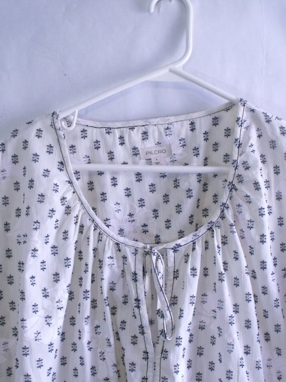 Pilcro Clip Dot Pullover Babydoll Top - Picture 3 of 6